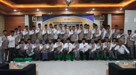 Wamen Haji dan Umrah RI, Dr. H Dahnil Anzar Simanjuntak bersama Kakanwil Haji dan Umrah Prov Jatim serta Kepala Kemenhaj Kab/Kota Se Jawa Timur
